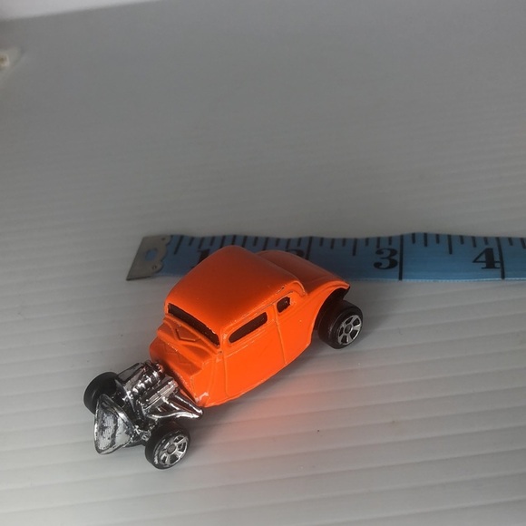 2017 Maisto 1934 Ford Coupe Classic Hot Rod 11841U1 - Picture 8 of 10